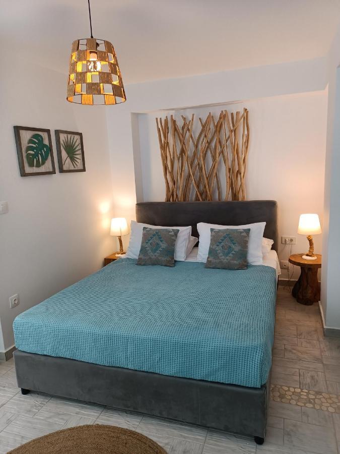 Kapetan Giannis Suite Adamantas  Luaran gambar